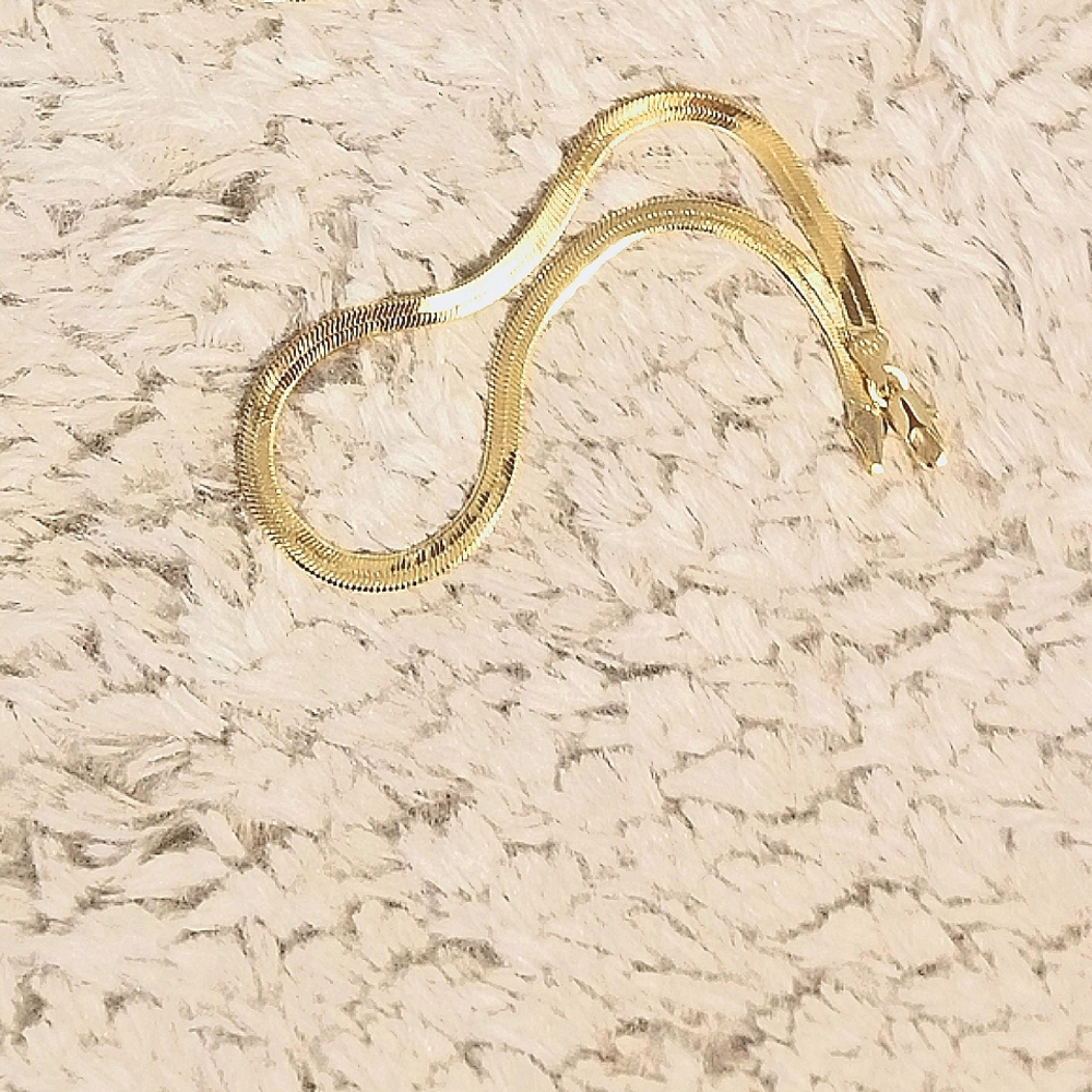 - New 14k gold 8 inch bracelet/ankle bracelet